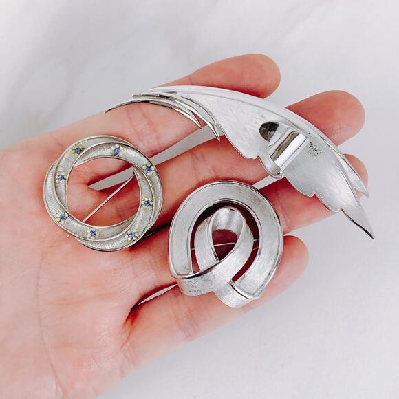 VTG Signed Trifari Coro BSK Silver Tone Brooch Lot Mid Century Rhinestone PinSet - Picture 2 of 16